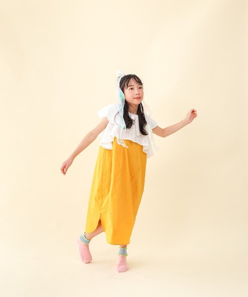 unica(ユニカ)の「カーデ付きウェーブラインワンピース(ワンピース・キッズ・ブラック/マスタード/レッド・S/M/L/XL)」の17枚目の写真