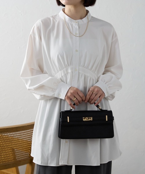 ap retro(アプレトロ)の「ボリュームギャザーバンドカラーシャツ / チュニック(シャツ/ブラウス・レディース・オフホワイト/ブラック/グレイッシュベージュ・FREE)」の1枚目の写真