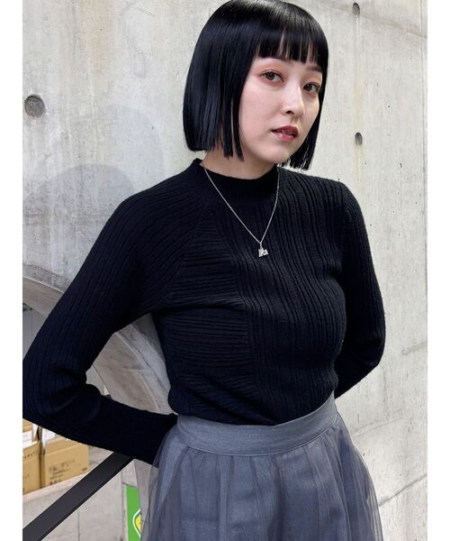 MURUA(ムルーア)の「オリジナルモチーフビジューネックレス(ネックレス・レディース・シルバー・FREE)」の4枚目の写真