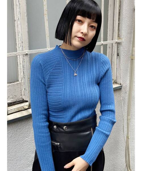 MURUA(ムルーア)の「オリジナルモチーフビジューネックレス(ネックレス・レディース・シルバー・FREE)」の5枚目の写真