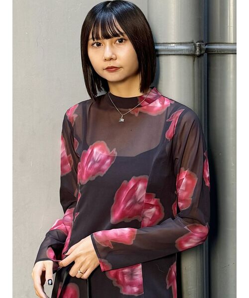 MURUA(ムルーア)の「オリジナルモチーフビジューネックレス(ネックレス・レディース・シルバー・FREE)」の6枚目の写真