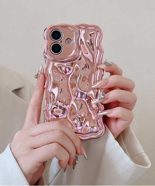 Mayree(メイリー)の「【float】メタル ウェーブ メルトデザイン iPhoneケース【iPhoneシリーズ/各種機種対応】(スマホケース/カバー・レディース・オリーブ/グリーン/ライトブラウン/ガンメタ/ゴールド/シルバー/ボルドー/ベビーピンク/ピンク/ライトパープル/パープル/ブルー/アイボリー・iPhone 16 Pro/iPhone 16/iPhone 15 Pro/iPhone 15/iPhone 14/iPhone 14 Pro)」の9枚目の写真