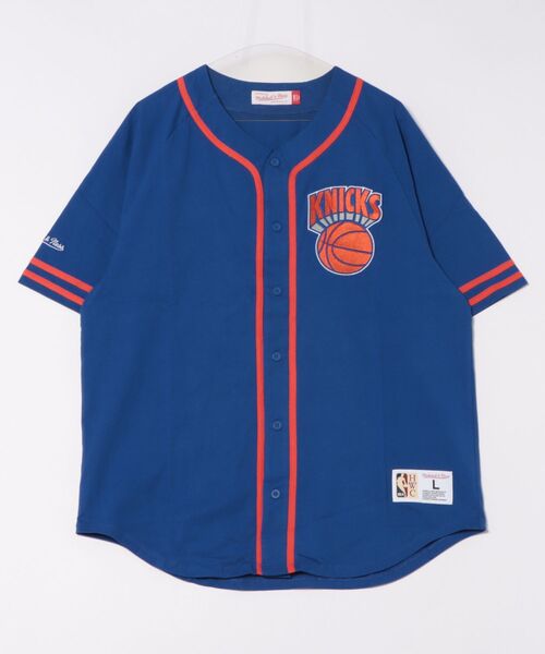 Mitchell&Ness(ミッチェル&ネス)の「Mitchell&Ness FRONT BUTTON JERSEY NYK(シャツ/ブラウス・メンズ・ブルー・L)」の1枚目の写真