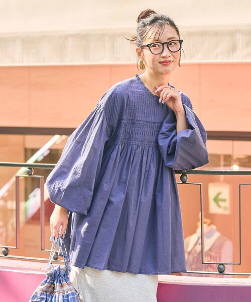 FREAK'S STORE（フリークスストア）の「限定展開　インド ピンタック ギャザー ロングスリーブ ブラウス（シャツ/ブラウス・レディース・ブルー/オフホワイト/ブラウン系その他/ブラック/イエロー/ネイビー/レッド・ﾌﾘ-）」の20枚目の写真