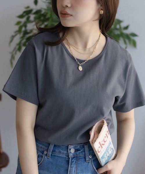 NAVY(ネイビー)の「【 綿100% 】NAVY ベーシッククルーTシャツ(Tシャツ/カットソー・レディース・チャコールグレー/ブラック/オフホワイト/ラベンダー/モカ・M/L)」の18枚目の写真