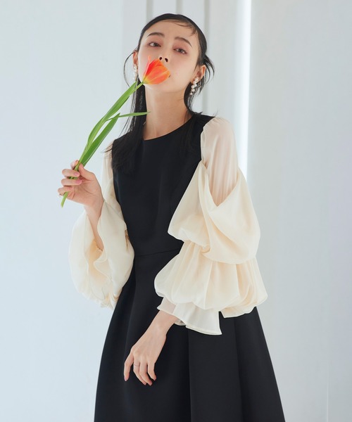 RUIRUE BOUTIQUE（ルイルエブティック）の「オケージョンドレス 結婚式 ｜ ボリューム ブラウジングスリーブ ＆ フレアワンピース ドレス ｜ 二次会 披露宴 美脚 ワンピース お呼ばれドレス パーティードレス（ドレス・レディース・ブラック×ベージュ/ネイビー/ブラック・LL/S/M/L）」の2枚目の写真