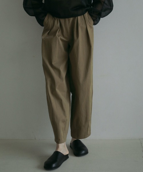 anuke（アンヌーク）の「Twill Cocoon Pants（その他パンツ・レディース・アイボリー/ベージュ/ブラック・36inch/38inch）」の2枚目の写真