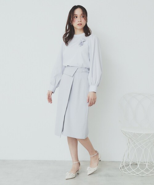 index(インデックス)の「フラワーセパレートパンプス(パンプス・レディース・ブラック/オフホワイト・03/02/01)」の3枚目の写真