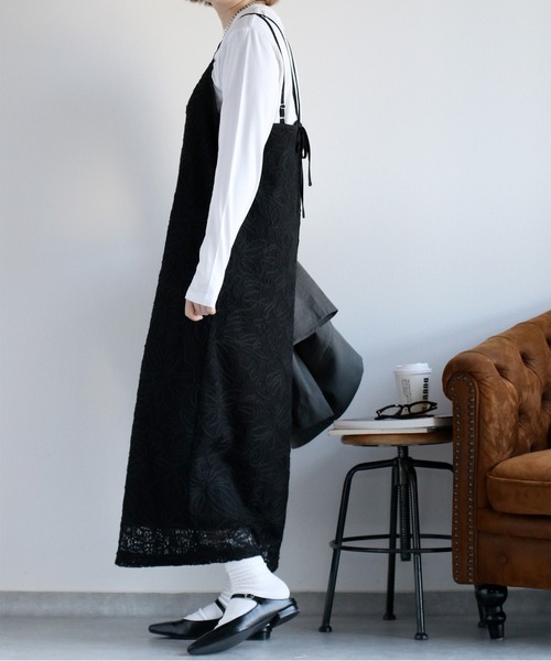 cepo（セポ）の「〈セットアップ対応〉ニットコード刺繍キャミワンピース（ワンピース・レディース・ブラック/オフホワイト・M）」の21枚目の写真