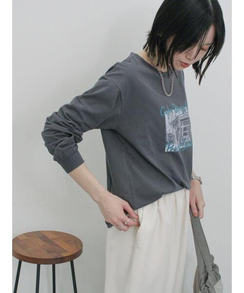 Samansa Mos2 blue（サマンサモスモスブルー）の「フォトプリントロンT（Tシャツ/カットソー・レディース・シルバーグレー/チャコールグレー/オフホワイト・F）」の12枚目の写真