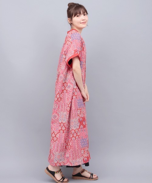 チチカカ（チチカカ）の「サシコ風パッチプリントワンピース（ワンピース・レディース・マスタード/ブルー/レッド・FREE）」の21枚目の写真