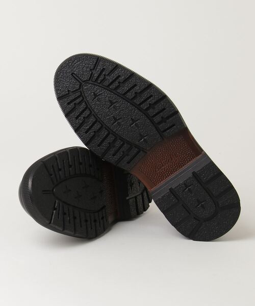 Clarks(クラークス)の「Burchill Derby / バーチルダービー(ブラックレザー)(ドレスシューズ・メンズ・ブラック・UK10/UK7/UK8/UK9/UK6/UK6.5/UK7.5/UK8.5/UK9.5/UK10.5/UK11)」の3枚目の写真