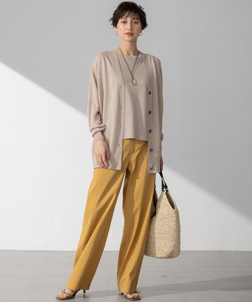 23区（ニジュウサンク）の「【CanCam10月号掲載/CLASSY.10月号掲載】シャイニーシアー カーディガン（カーディガン/ボレロ・レディース・ライトグレー系/ダークブラウン系/ベージュ系/ブラック系/ピンク系・38）」の14枚目の写真