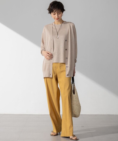 23区（ニジュウサンク）の「【CanCam10月号掲載/CLASSY.10月号掲載】シャイニーシアー カーディガン（カーディガン/ボレロ・レディース・ライトグレー系/ダークブラウン系/ベージュ系/ブラック系/ピンク系・38）」の15枚目の写真