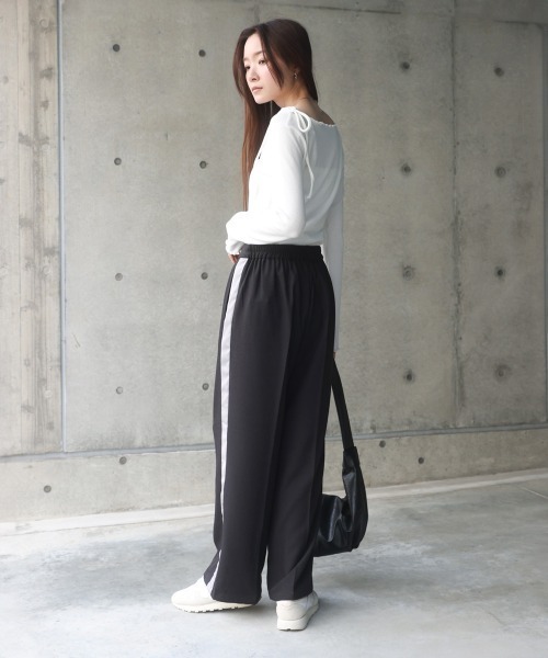 Bab(バブ)の「【S・Mサイズ展開】2WAYセンタープレスサイドラインパンツ(その他パンツ・レディース・ベージュ/ブラック/チャコールグレー・S/M)」の17枚目の写真