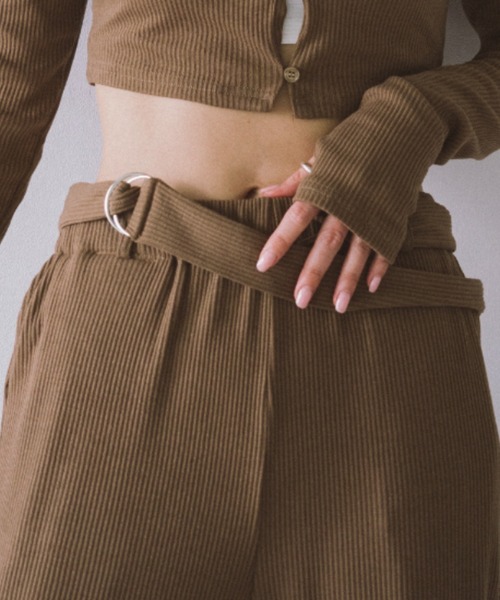 HANNE(アン)の「ショルダーベルトリブパンツ(その他パンツ・レディース・ベージュ/ブラック・SMALL/MEDIUM)」の5枚目の写真