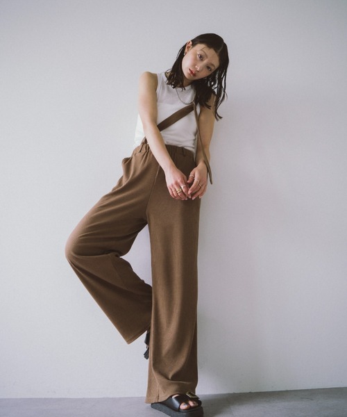 HANNE(アン)の「ショルダーベルトリブパンツ(その他パンツ・レディース・ベージュ/ブラック・SMALL/MEDIUM)」の10枚目の写真