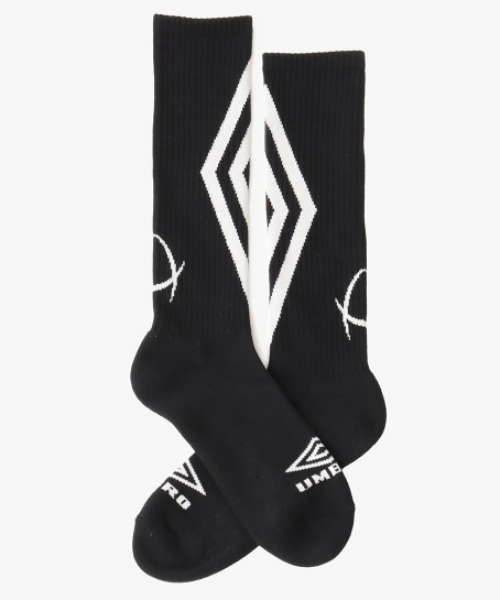 UMBRO（アンブロ）の「UMBRO x atmos Jacquard Logo Socks / アンブロ x アトモス ジャガード ロゴ ソックス【SP】（ソックス/靴下・メンズ・ホワイト/ブラック・25-27）」の3枚目の写真