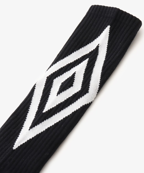 UMBRO（アンブロ）の「UMBRO x atmos Jacquard Logo Socks / アンブロ x アトモス ジャガード ロゴ ソックス【SP】（ソックス/靴下・メンズ・ホワイト/ブラック・25-27）」の4枚目の写真