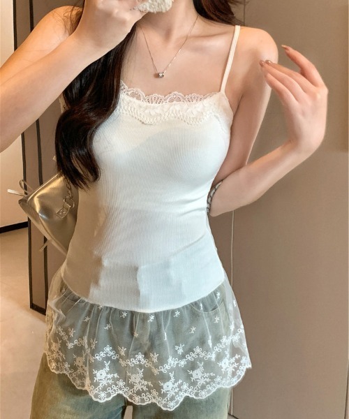 gossip！ロサンゼルス（ゴシップロサンゼルス）の「Y2K 【垢抜けレイヤードアイテム】  レースインナーキャミワンピース 重ねストラップドレス（キャミソール・レディース・ブラック/グレー/ホワイト・FREE）」の10枚目の写真