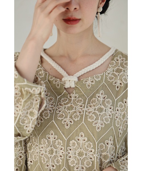 CAWAII × FRENCHPAVE 刺繍ロングワンピース【新品未使用】 美しさ織りなす花刺繍ロングワンピース（ワンピース）｜CAWAII