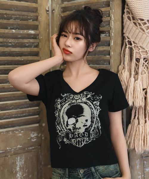 平成ギャルTシャツ/Vネックスカル（Tシャツ/カットソー
