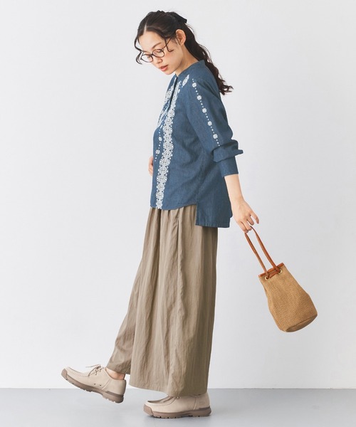 and myera(アンド マイラ)の「and myera 大人なキュロットパンツ(その他パンツ・レディース・ベージュ・L/M/LL/S)」の5枚目の写真