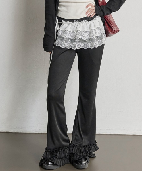 UNE MANSION(ユヌマンション)の「【レイヤード用パンツ】ユニークティアードバレエコアフリルリブハイウエストブーツカットロングパンツ(その他パンツ・レディース・ブラック/クリーム・FREE)」の2枚目の写真