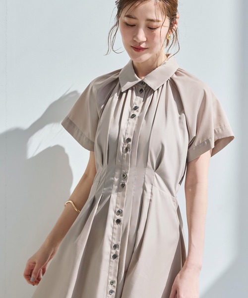 RUIRUE BOUTIQUE(ルイルエブティック)の「洗える | タック & フレア ロング シャツワンピース | レディース おしゃれ きれいめ オフィスカジュアル 通勤服 休日コーデ シャツワンピ ワンピース(シャツワンピース・レディース・ブラック/ブルー/グレイッシュベージュ・L/LL/S/M)」の2枚目の写真