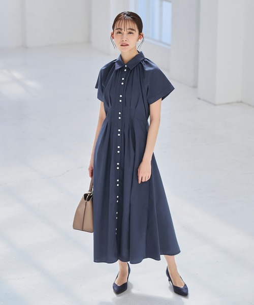 RUIRUE BOUTIQUE(ルイルエブティック)の「洗える | タック & フレア ロング シャツワンピース | レディース おしゃれ きれいめ オフィスカジュアル 通勤服 休日コーデ シャツワンピ ワンピース(シャツワンピース・レディース・ブラック/ブルー/グレイッシュベージュ・L/LL/S/M)」の4枚目の写真
