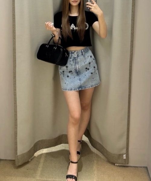 rienda（リエンダ）の「MIXフラワービジュージャストウエストデニムスカート　春服（デニムスカート・レディース・ライトブルー/ブルー・SMALL/MEDIUM/X-SMALL）」の6枚目の写真