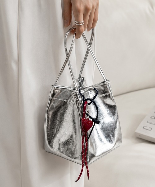 NOLITA LABORATORY(ノリータラボラトリー)の「【 NOLITA / ノリータ 】チャーム付き ミニ トートバッグ(トートバッグ・レディース・シルバー/シルバー系その他/ブラック・FREE)」の14枚目の写真