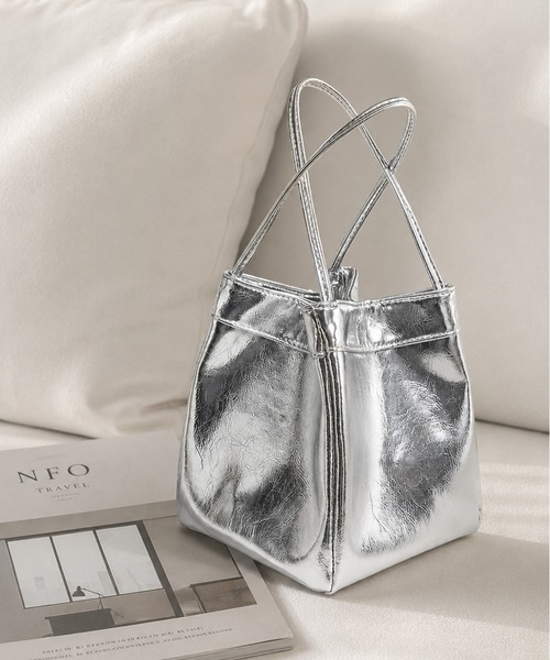 NOLITA LABORATORY(ノリータラボラトリー)の「【 NOLITA / ノリータ 】チャーム付き ミニ トートバッグ(トートバッグ・レディース・シルバー/シルバー系その他/ブラック・FREE)」の18枚目の写真