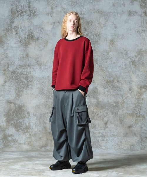 glamb（グラム）の「Smooth Sweat Pullover / スムーススウェットプルオーバー（Tシャツ/カットソー・メンズ・レッド/グレー/ブラック・S/M/L）」の14枚目の写真