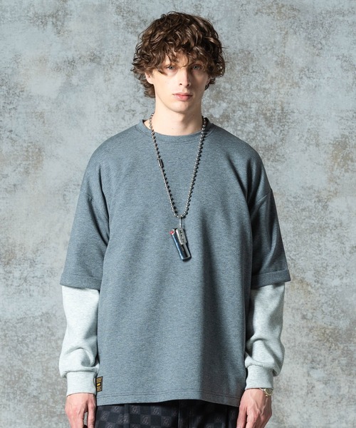glamb（グラム）の「Smooth Sweat Pullover / スムーススウェットプルオーバー（Tシャツ/カットソー・メンズ・レッド/グレー/ブラック・S/M/L）」の8枚目の写真