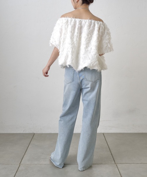 COLONY 2139(コロニートゥーワンスリーナイン)の「フリンジジャガード5分袖オフショルトップス(その他トップス・レディース・ホワイト/ブラック/ピンク・FREE)」の9枚目の写真