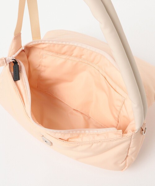 NOMADIS（ノマディス）の「【1/1値下げ】NOMADIS / LUCK ワンショルダー バッグ（トートバッグ・レディース・オフホワイト/ブラック・ONE SIZE）」の6枚目の写真