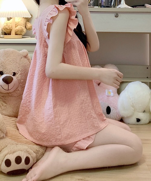 DAY CLOSET(デイ クローゼット)の「レディース 肩フリルチュニック風トップス+ショートパンツ ルームウェア上下2点セット(ルームウェア/パジャマ・レディース・ライトブルー/ブラック/マスタード/ピンク・L/M)」の8枚目の写真