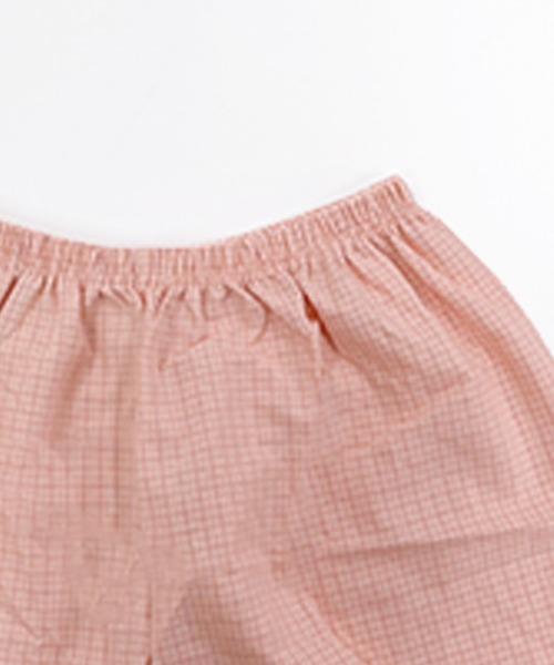 DAY CLOSET(デイ クローゼット)の「レディース 肩フリルチュニック風トップス+ショートパンツ ルームウェア上下2点セット(ルームウェア/パジャマ・レディース・ライトブルー/ブラック/マスタード/ピンク・L/M)」の13枚目の写真