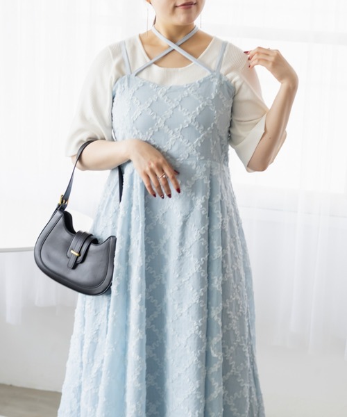 CLETTE(クレット)の「フリルチェックマルチストラップワンピース(ワンピース・レディース・ブルー/アイボリー/ブラック・LL/3L/4L)」の19枚目の写真