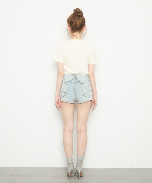 TITTY&CO.（ティティーアンドコー）の「バックリボンショートパンツ（デニムパンツ・レディース・ブルー/ホワイト/ブラック・MEDIUM/SMALL）」の8枚目の写真