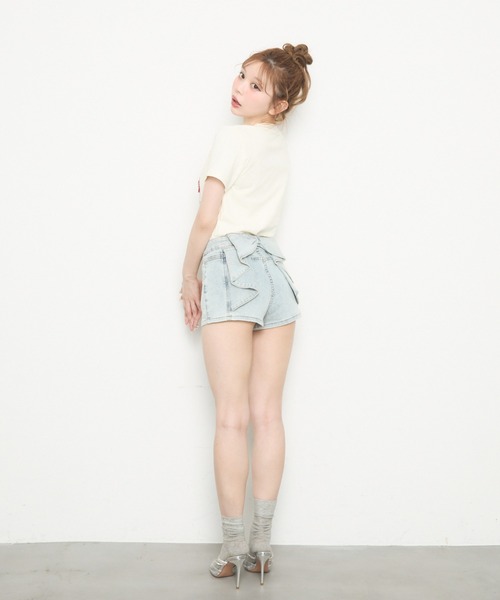 TITTY&CO.（ティティーアンドコー）の「バックリボンショートパンツ（デニムパンツ・レディース・ブルー/ホワイト/ブラック・MEDIUM/SMALL）」の9枚目の写真