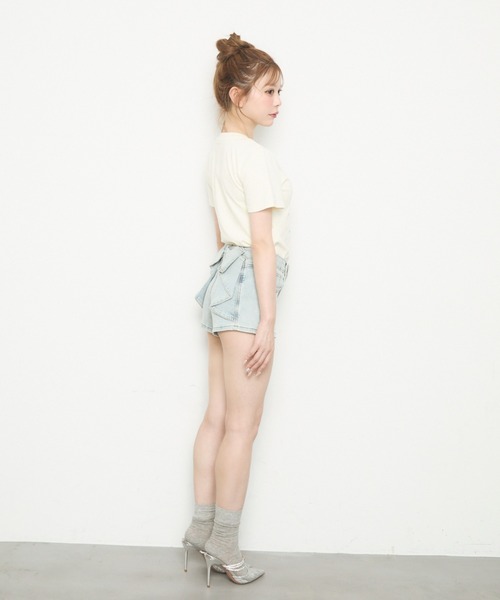 TITTY&CO.（ティティーアンドコー）の「バックリボンショートパンツ（デニムパンツ・レディース・ブルー/ホワイト/ブラック・MEDIUM/SMALL）」の7枚目の写真