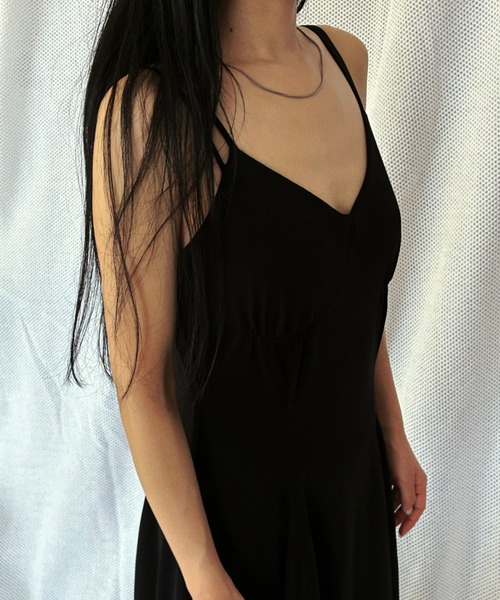 INTER FACTORY(インターファクトリー)の「kanami - curve gather one-piece(ワンピース・レディース・アイボリー/ブラック・FREE)」の7枚目の写真