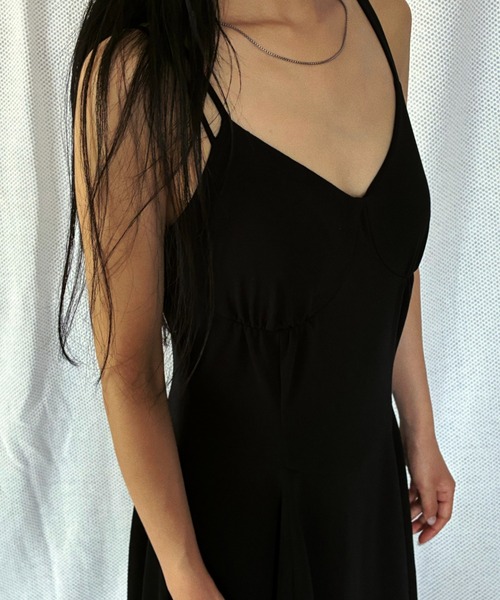 INTER FACTORY(インターファクトリー)の「kanami - curve gather one-piece(ワンピース・レディース・アイボリー/ブラック・FREE)」の9枚目の写真