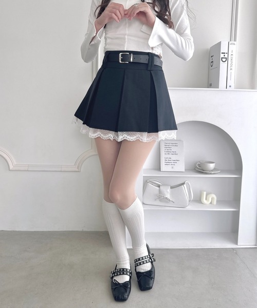 Loueme(ルエム)の「ベルト付き裾レースプリーツミニスカパン(スカート・レディース・ホワイト/グレー/ブラック・M)」の19枚目の写真