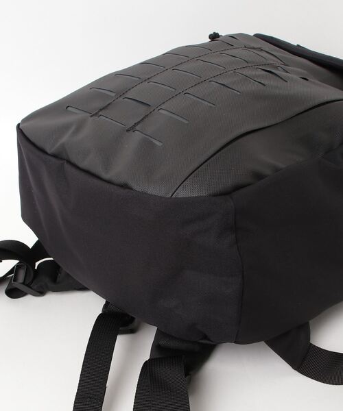 MYSTERY RANCH(ミステリーランチ)の「MYSTERY RANCH RIPRUCK 15L ミステリーランチ リップラック バックパック(バックパック/リュック・メンズ・ブラック・FREE)」の14枚目の写真