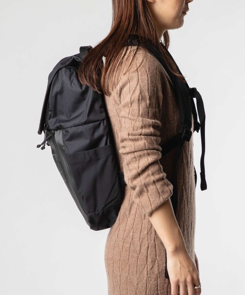 MYSTERY RANCH(ミステリーランチ)の「MYSTERY RANCH RIPRUCK 15L ミステリーランチ リップラック バックパック(バックパック/リュック・メンズ・ブラック・FREE)」の9枚目の写真