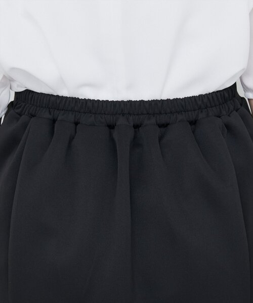 natural couture(ナチュラルクチュール)の「【WEB限定】カットソーマーメイドスカート(スカート・レディース・チャコールグレー/ブルー/ブラック・MEDIUM/LARGE)」の5枚目の写真