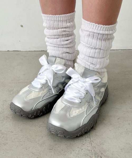 SOLLON.(ソルロン)の「【靴紐2種set】ボリュームソールレーススニーカー(スニーカー・レディース・ベージュ/ホワイト/シルバー・24.5cm/23.5cm/22.5cm)」の15枚目の写真
